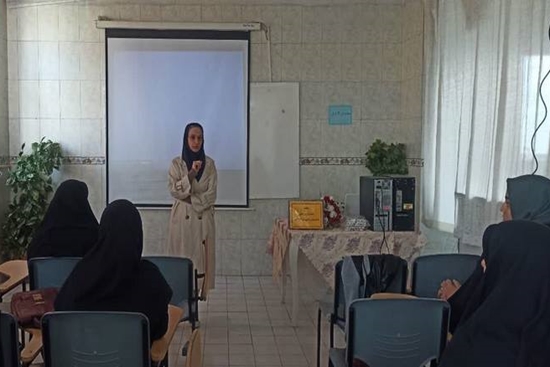 برگزاری کارگاه آموزشی  پیشگیری از خودکشی در شهرستان اسلامشهر 